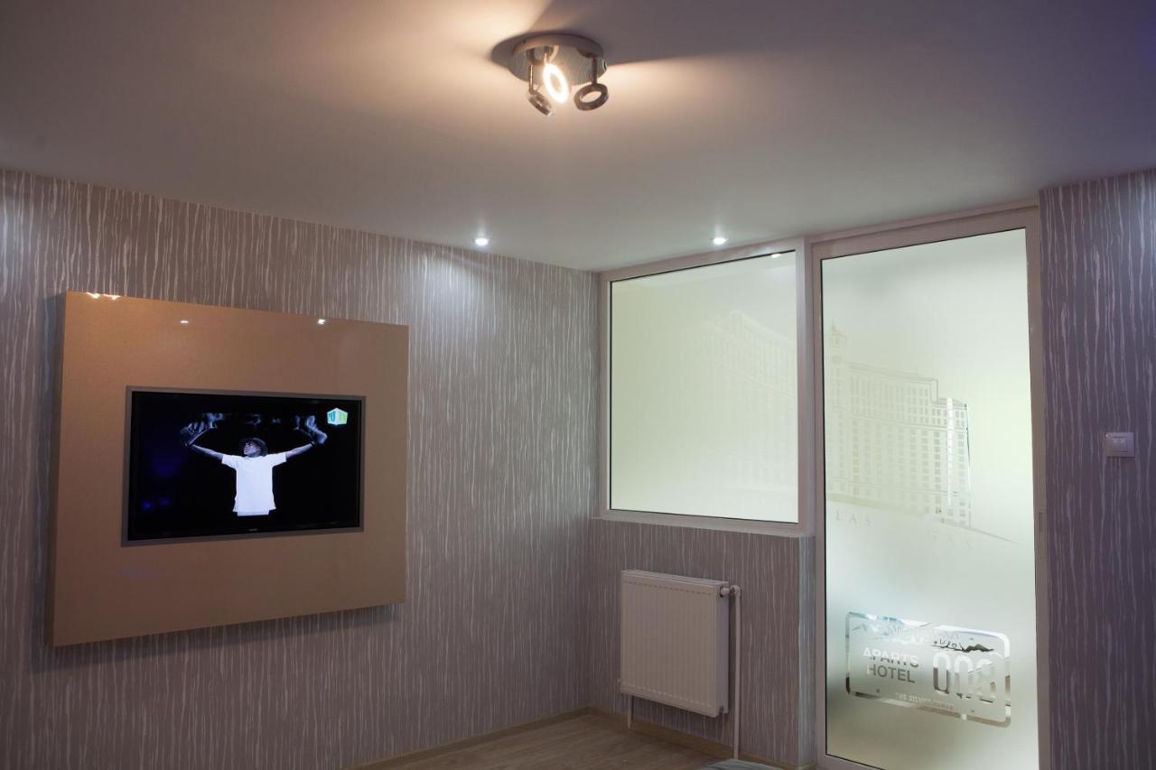 Lvc,Lac & Nyc Apartshotel Faleza Galaţi Екстериор снимка