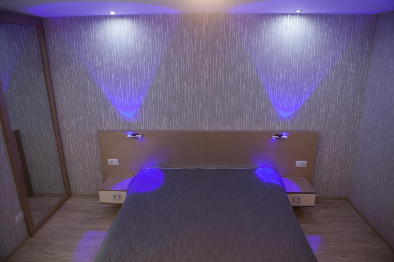 Lvc,Lac & Nyc Apartshotel Faleza Galaţi Екстериор снимка