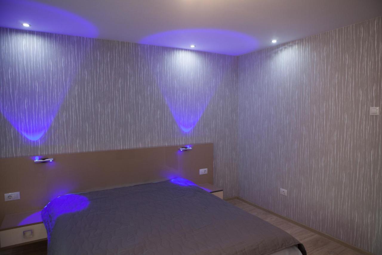 Lvc,Lac & Nyc Apartshotel Faleza Galaţi Екстериор снимка