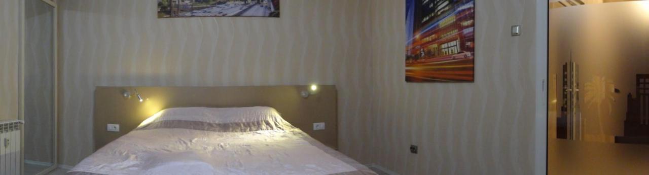 Lvc,Lac & Nyc Apartshotel Faleza Galaţi Екстериор снимка