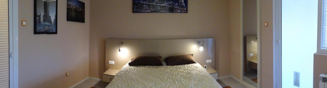 Lvc,Lac & Nyc Apartshotel Faleza Galaţi Екстериор снимка