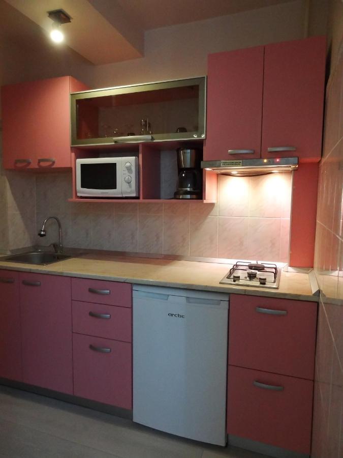 Lvc,Lac & Nyc Apartshotel Faleza Galaţi Екстериор снимка