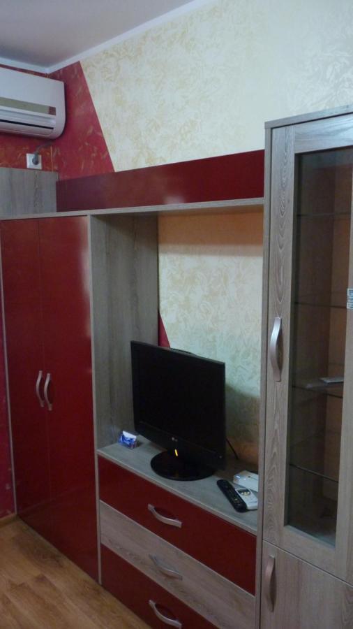 Lvc,Lac & Nyc Apartshotel Faleza Galaţi Екстериор снимка