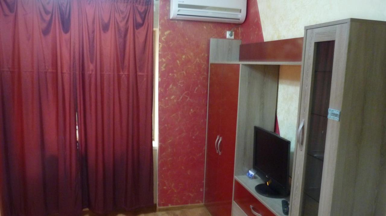 Lvc,Lac & Nyc Apartshotel Faleza Galaţi Екстериор снимка